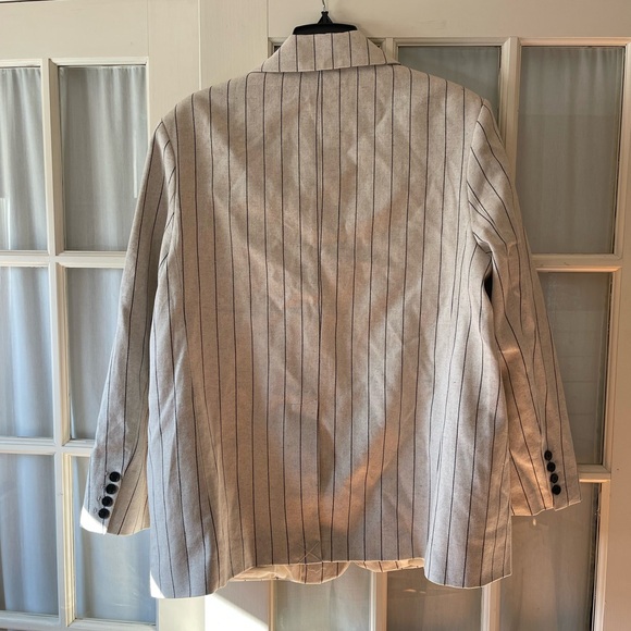 DISSH Murphy Natural Pinstripe Blazer NWT - Picture 3 of 7